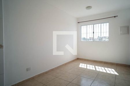 Sala/cozinha
 de apartamento para alugar com 2 quartos, 42m² em Parque Cisper, São Paulo