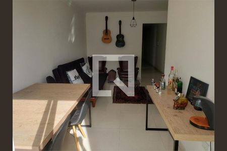 Apartamento à venda com 2 quartos, 69m² em Vila Nivi, São Paulo