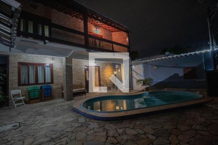 Fachada de casa à venda com 4 quartos, 250m² em Taquara, Rio de Janeiro