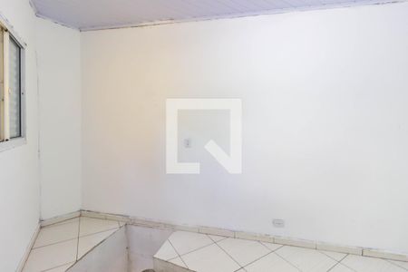 Quarto 2 de casa para alugar com 2 quartos, 70m² em Jardim João Xxiii, São Paulo