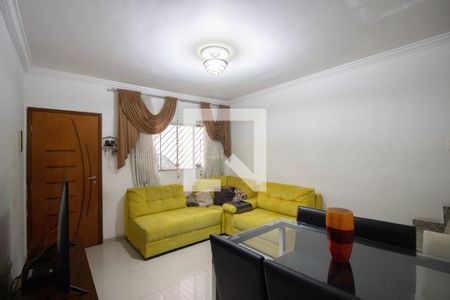 Sala de casa para alugar com 2 quartos, 75m² em Vila Taquari, São Paulo