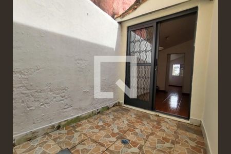 Casa à venda com 3 quartos, 100m² em Quinta da Paineira, São Paulo