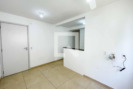 Sala de apartamento para alugar com 2 quartos, 43m² em Parque Nações Unidas, São Paulo