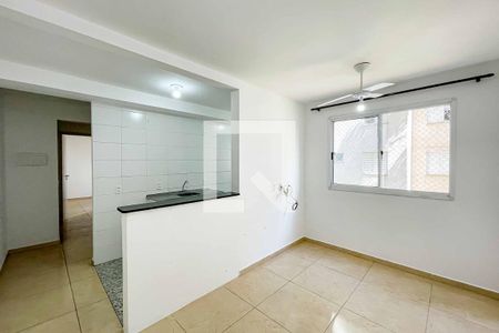 Sala de apartamento para alugar com 2 quartos, 43m² em Parque Nações Unidas, São Paulo