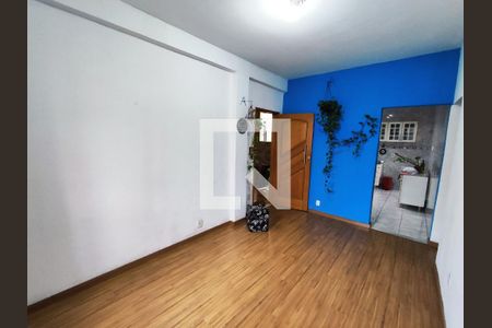 Sala de apartamento para alugar com 2 quartos, 70m² em Piedade, Rio de Janeiro