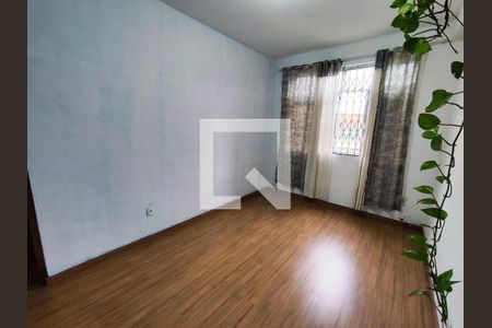 Sala de apartamento para alugar com 2 quartos, 70m² em Piedade, Rio de Janeiro