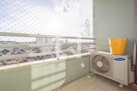 Sacada de apartamento para alugar com 3 quartos, 64m² em Jardim das Flores, Osasco