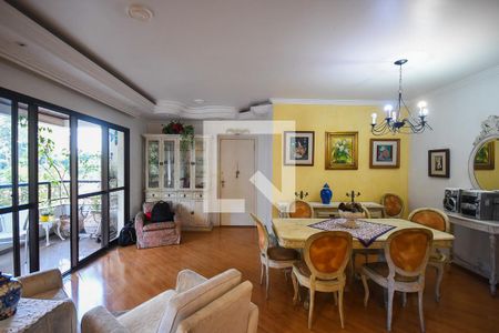 Sala de apartamento para alugar com 2 quartos, 120m² em Vila Suzana, São Paulo