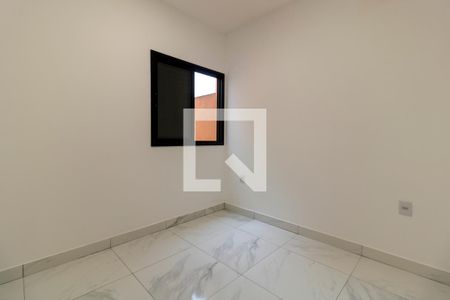 Quarto 2 de apartamento para alugar com 2 quartos, 45m² em Vila Invernada, São Paulo