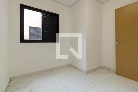 Quarto 1 de apartamento para alugar com 2 quartos, 45m² em Vila Invernada, São Paulo