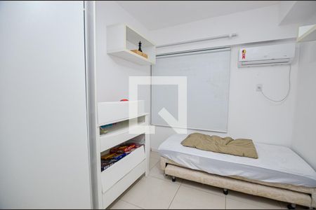 QUarto 1 de apartamento à venda com 2 quartos, 76m² em Itaipu, Niterói