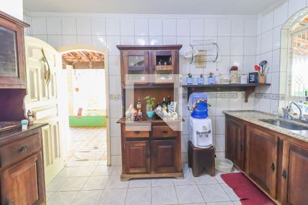 Casa à venda com 180m², 2 quartos e 1 vaga Casa à venda com 180m², 2 quartos e 1 vagaCozinha