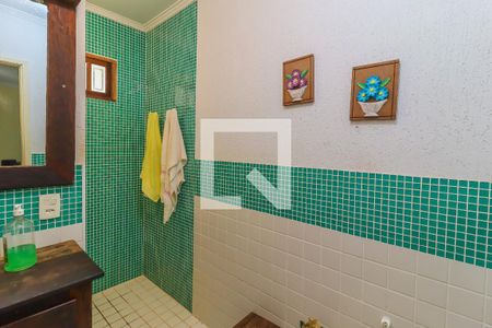 Casa à venda com 180m², 2 quartos e 1 vaga Casa à venda com 180m², 2 quartos e 1 vagaBanheiro