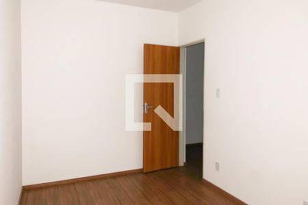 Quarto 2 de apartamento para alugar com 2 quartos, 52m² em Caxangá, Suzano