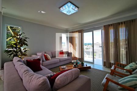 Sala de casa de condomínio para alugar com 3 quartos, 350m² em Jardim Dona Donata, Jundiaí