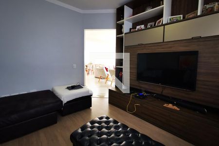Sala de TV de casa de condomínio para alugar com 3 quartos, 350m² em Jardim Dona Donata, Jundiaí
