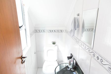 Lavabo de casa para alugar com 3 quartos, 92m² em Taboão, Diadema