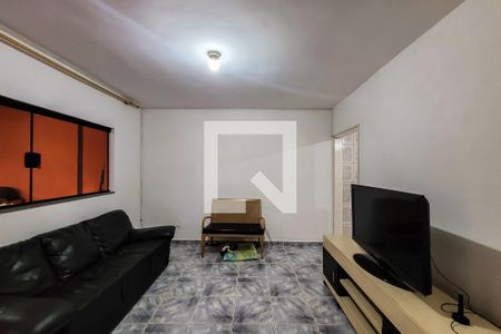 Sala de casa para alugar com 2 quartos, 180m² em Vila Santo Estefano, São Paulo