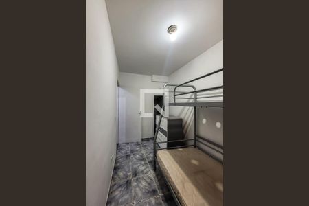 Quarto 1 de casa para alugar com 2 quartos, 180m² em Vila Santo Estefano, São Paulo