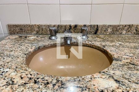 Apartamento à venda com 113m², 3 quartos e 1 vaga Apartamento à venda com 113m², 3 quartos e 1 vagaBanheiro