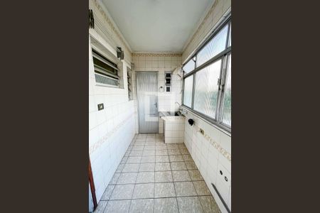 Apartamento à venda com 113m², 3 quartos e 1 vaga Apartamento à venda com 113m², 3 quartos e 1 vagaÁrea de serviço