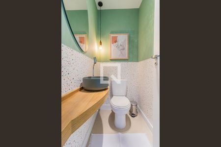 Lavabo de apartamento para alugar com 2 quartos, 67m² em Vila Andrade, São Paulo