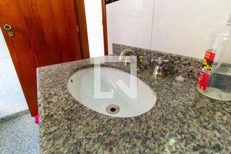 Banheiro da Suíte de casa para alugar com 4 quartos, 260m² em Jardim Textil, São Paulo