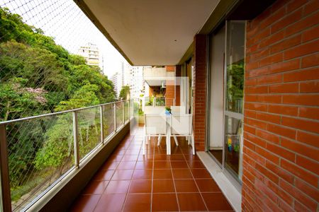 Detalhe da varanda de apartamento à venda com 2 quartos, 125m² em Copacabana, Rio de Janeiro