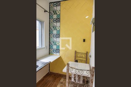 Sala/cozinha de kitnet/studio para alugar com 1 quarto, 19m² em Vila Monumento, São Paulo