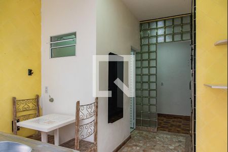 Sala/cozinha de kitnet/studio para alugar com 1 quarto, 19m² em Vila Monumento, São Paulo