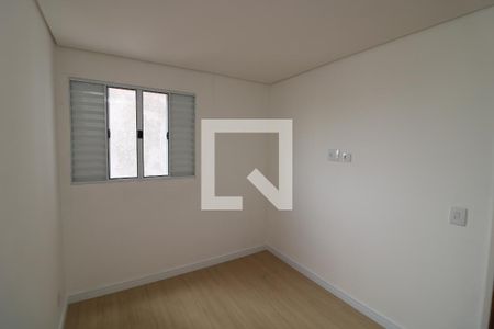 Quarto 2 de apartamento para alugar com 2 quartos, 45m² em Vila Nova York, São Paulo