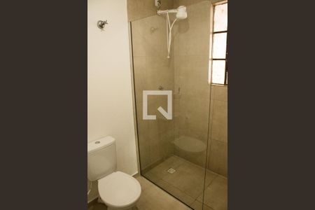 Banheiro de kitnet/studio para alugar com 1 quarto, 25m² em Vila Joao Jorge, Campinas