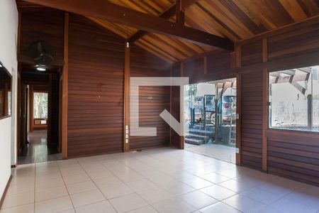 sala de casa de condomínio à venda com 3 quartos, 560m² em Ecoville, Nova Lima