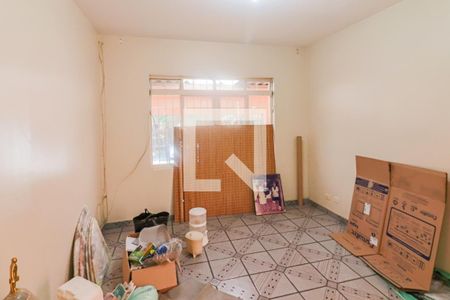 Casa à venda com 140m², 3 quartos e 2 vagasSala