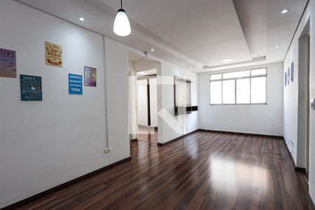 Sala de apartamento para alugar com 2 quartos, 55m² em Jardim Caiapiá, Cotia