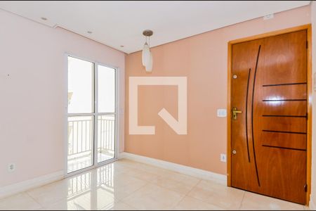 Sala de apartamento para alugar com 2 quartos, 42m² em Jardim Silvestre, Guarulhos