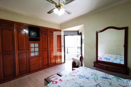 Apartamento à venda com 148m², 4 quartos e 2 vagas Apartamento à venda com 148m², 4 quartos e 2 vagasQuarto