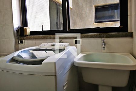Apartamento à venda com 148m², 4 quartos e 2 vagas