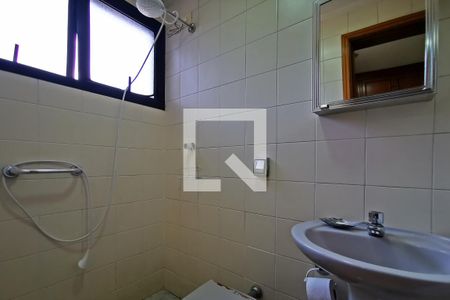 Apartamento à venda com 148m², 4 quartos e 2 vagas Apartamento à venda com 148m², 4 quartos e 2 vagasBanheiro