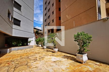 Apartamento à venda com 148m², 4 quartos e 2 vagas Apartamento à venda com 148m², 4 quartos e 2 vagasÁrea comum