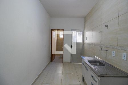 Sala e Cozinha de casa à venda com 1 quarto, 30m² em Parque Centenário, Jundiaí