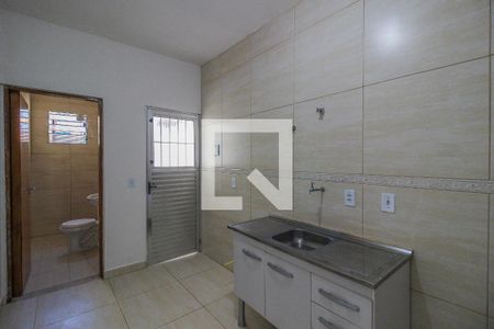 Sala e Cozinha de casa à venda com 1 quarto, 30m² em Parque Centenário, Jundiaí