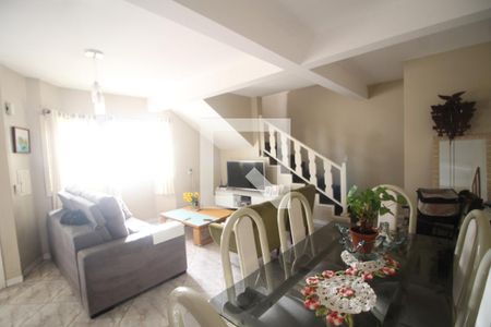 Sala de casa à venda com 3 quartos, 192m² em Harmonia, Canoas