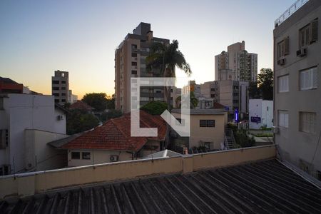 Sala - Vista de apartamento à venda com 1 quarto, 45m² em Rio Branco, Porto Alegre