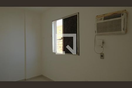 Quarto de apartamento para alugar com 3 quartos, 60m² em Vila Laura, Salvador