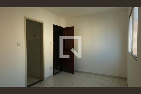 Sala de apartamento para alugar com 3 quartos, 60m² em Vila Laura, Salvador