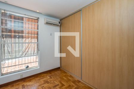 Suíte de apartamento para alugar com 3 quartos, 102m² em Vila Paris, Belo Horizonte