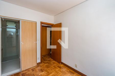 Suíte de apartamento para alugar com 3 quartos, 102m² em Vila Paris, Belo Horizonte