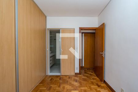Suíte de apartamento para alugar com 3 quartos, 102m² em Vila Paris, Belo Horizonte