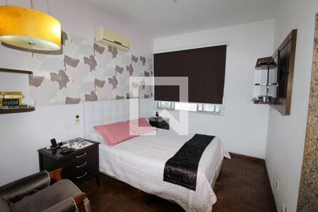 Quarto  de apartamento para alugar com 3 quartos, 215m² em Jardim Vinte E Cinco de Agosto, Duque de Caxias